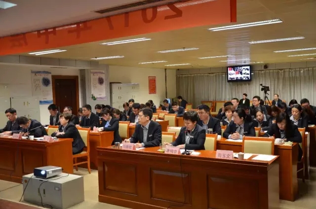 1586162511776492.jpg 【頭條】商業(yè)公司組織召開采購(gòu)部中層述職大會(huì)1.webp.jpg